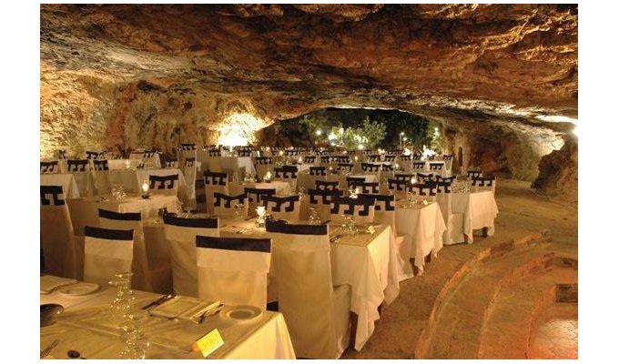 Your stay in Crete, accommodation 8j / 7 nights hotel accommodation on half board in a standard room with mountain views. From 613 € / pers.
