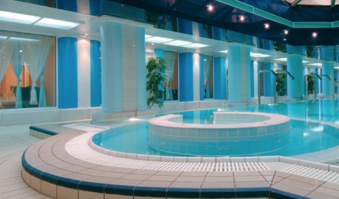 Your stay in Crete, accommodation 8j / 7 nights hotel, half board, room with sea view from 419 € / pers.