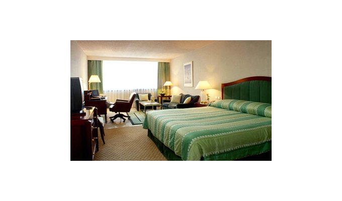 Your stay in Greece, accommodation 8j / 7 nights hotel accommodation with breakfast in standard room. Hôtel Athenaeum Intercontinental
