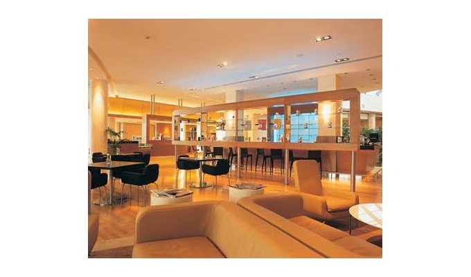 Your stay in Greece, accommodation 8j / 7 nights hotel accommodation with breakfast in Guest Room. Hotel Hilton Athens