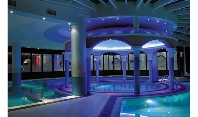 Your stay in Greece, accommodation 8j / 7 nights hotel accommodation on half board in a room with mountain views, transfer from airport. HOTEL & SPA RESORT GALINI 