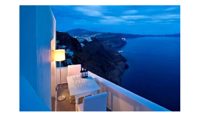 Your stay in Cyclades, Accommodation 8j / 7 nights hotel with breakfast Standard room. Hotel Chromata