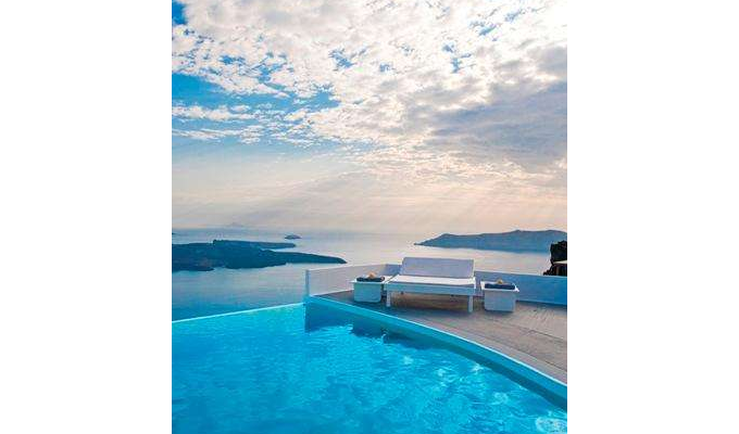 Your stay in Cyclades, Accommodation 8j / 7 nights hotel with breakfast Standard room. Hotel Chromata