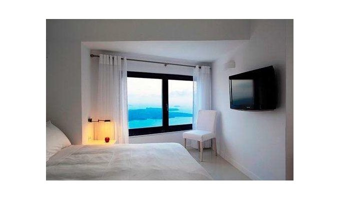 Your stay in Cyclades, Accommodation 8j / 7 nights hotel with breakfast Standard room. Hotel Chromata