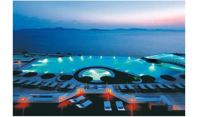 Your stay in Greece, accommodation 8j / 7 nights hotel with breakfast room overlooking the garden. Saint John Hotel Resort. 