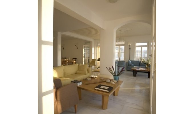 Your stay in Cyclades, Accommodation 8j / 7 nights hotel with breakfast Standard room. Hotel Dorion