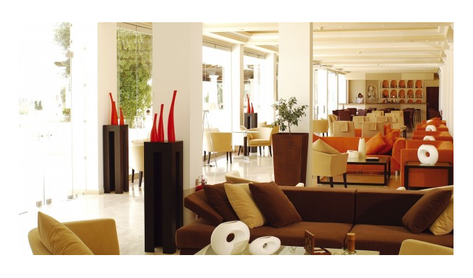 Your stay in Greece, accommodation 8j / 7 nights hotel all-inclusive room with views over the hinterland. Corcyra Beach Hotel. 