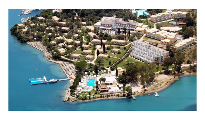 Your stay in Greece, accommodation 8j / 7 nights hotel all-inclusive room with views over the hinterland. Corcyra Beach Hotel. 