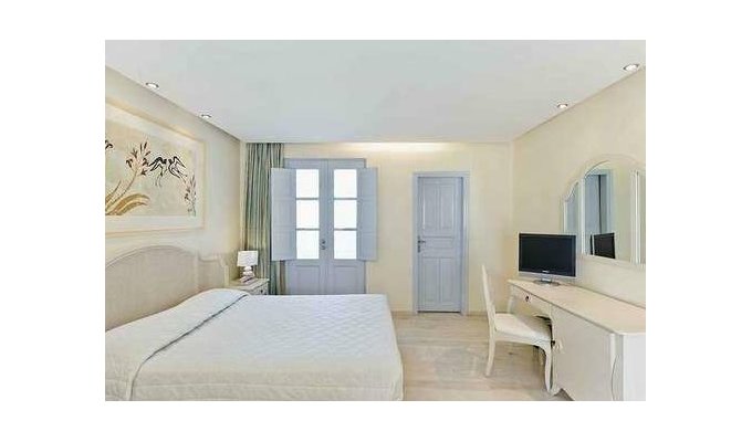 Your stay in Greece, accommodation 8j / 7 nights hotel accommodation with breakfast in standard room. Hotel El Greco. 