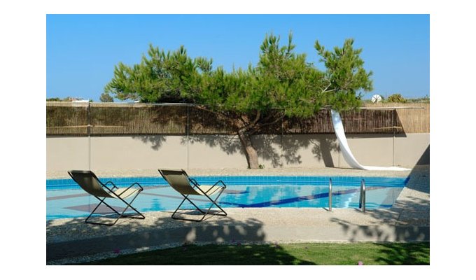Greece Travel in Crete, accommodation 8j / 7 nights in Luxury Villa with private pool. Greek Villa Holidays