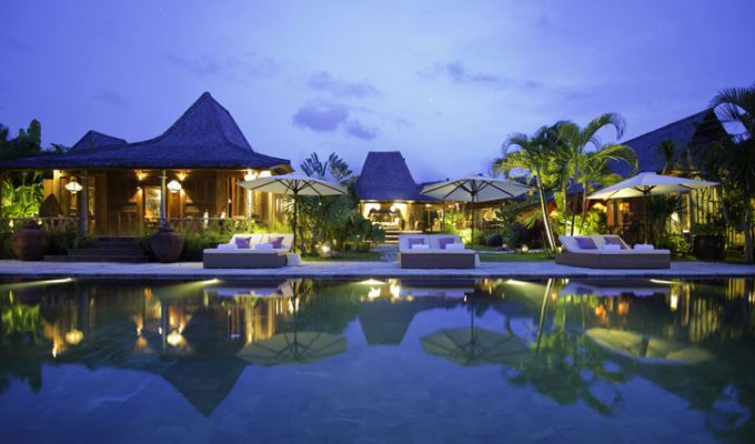 Bali Canggu Villa Rental with private pool and staff near the beach 