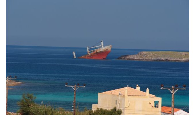 Rental Villa in a hotel complex with swimming pool. Accommodation 3 to 5 pers.