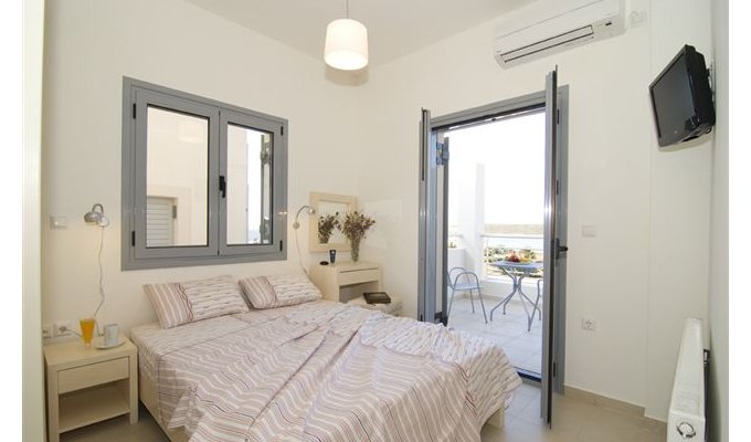 Rental Villa in a hotel complex with swimming pool. Accommodation 3 to 5 pers.