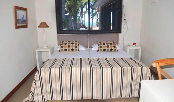 Beachfront Mauritius villa rentals with terrace close to Pointe D'Esny