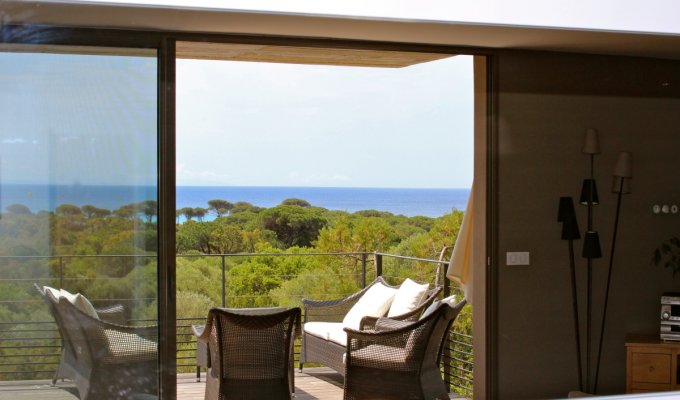 Porto Vecchio Villa Vacation Rentals 700m from Palonbaggia Beach Corsica, shared pool