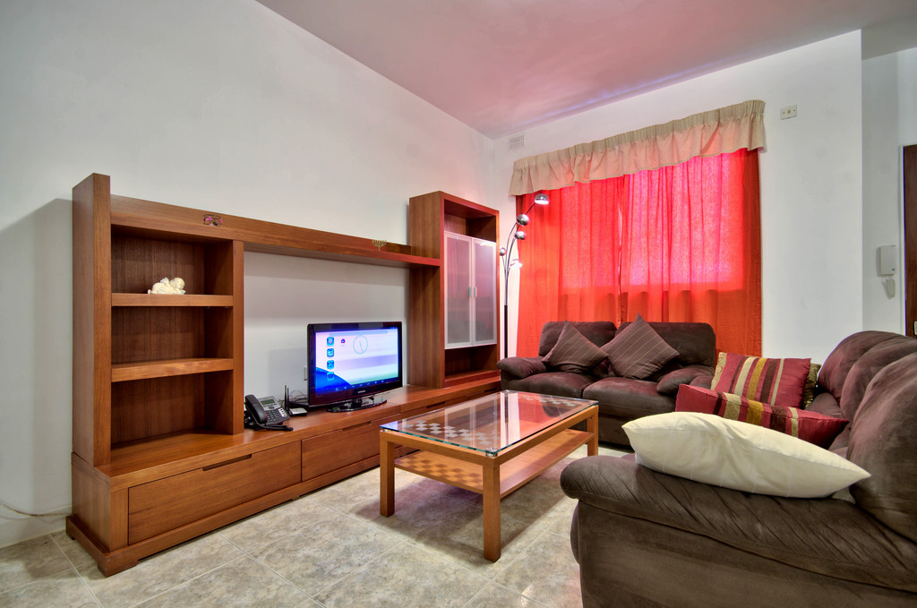 Malta Holiday Rentals Apartment In The Center Of St Julians