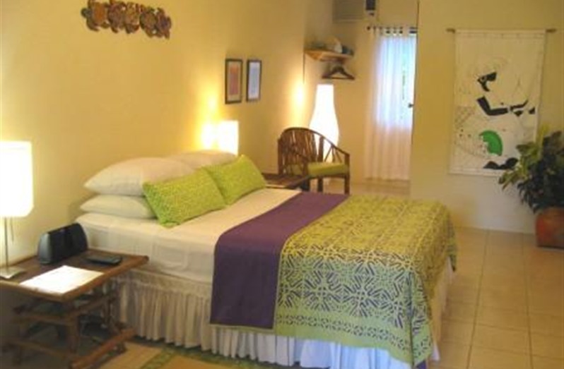 Belize vacation rentals / Deluxe Room 2 pers / from 100 / Punta[....]