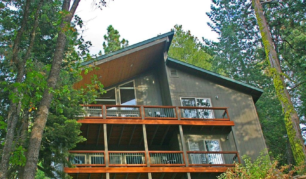 Yosemite Chalet Vacation Rental With Forest View In California