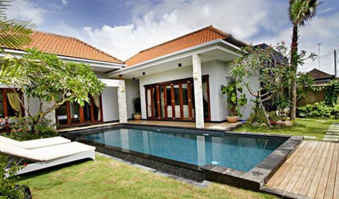 Seminyak Bali villa rental private pool from the beach with staff included