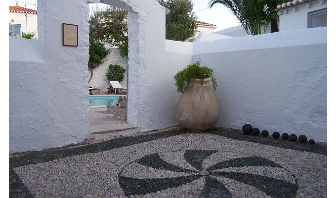 Your stay in Greece, accommodation 8j / 7 nights hotel with breakfast Standard room 