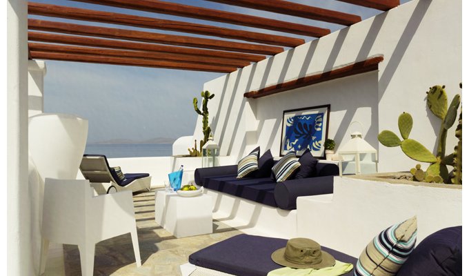 Your stay in Mykonos, accommodation 4j / 3 nights hotel accommodation with breakfast in a Classic room.  