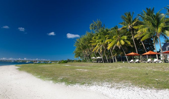 Mauritius Beach House rental in Trou aux Biches close to Grand Bay with staff 