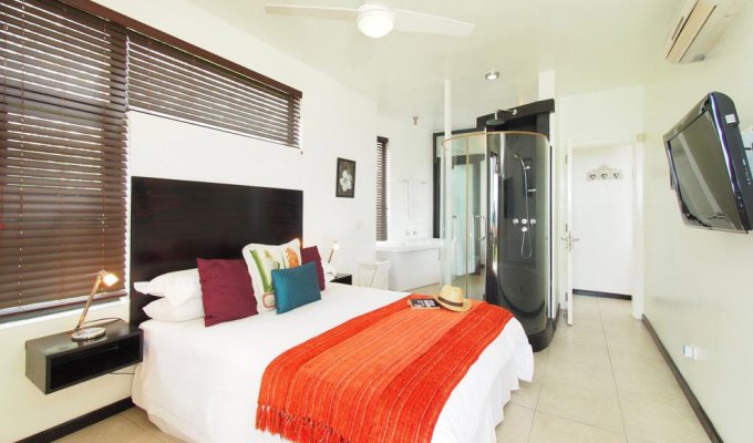 Mauritius beachfront apartment & Penthouses rentals in Trou aux Biches with a panoramic view of the white sandy beach 