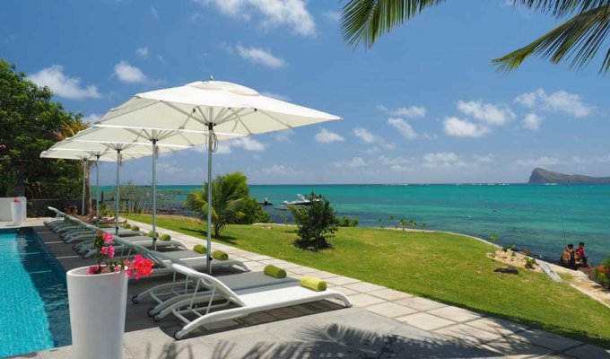 Mauritius Suites & Penthouses rentals  in Cap Malheureux close to the beach