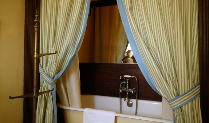 Pays de la Loire Charming Cottage rentals in castle Angers, up to 6-7 pers