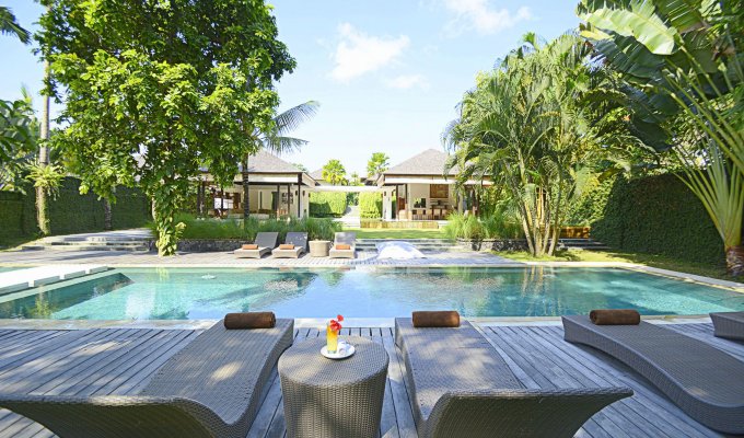 Bali Canggu Villa Rental with private pool near the beach and staff