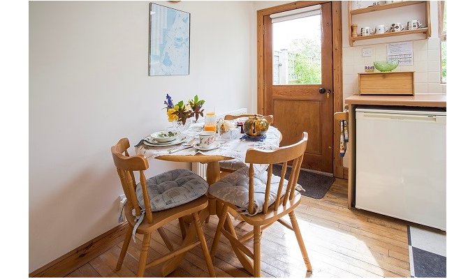 Ayr Cottage Vacation Rental Scotland Near Glasgow Walled Garden