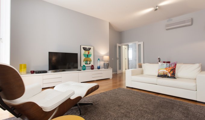 Lisbon Baixa Chiado Portugal Apartment Holiday Rental close to Rossio Station