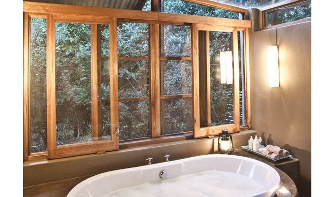 Bath Tub