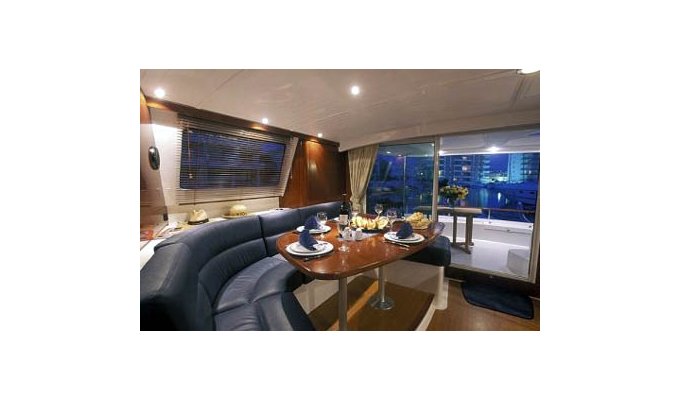 Private cruise in Thailand - Crewed yacht rental