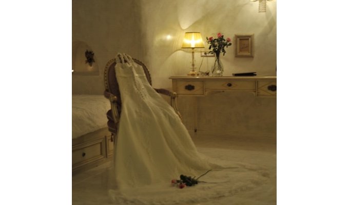 Luxury Santorini Villa Rental with heated indoor swimming pool, ideal for Honeymoon