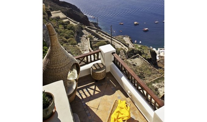Luxury villa in Santorini, with Jacuzzi and sea view