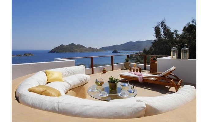 Your stay in Greece, accommodation 8j / 7 nights hotel accommodation with breakfast in standard room. 