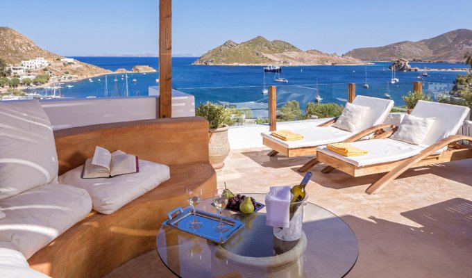 Your stay in Greece, accommodation 8j / 7 nights hotel accommodation with breakfast in standard room. 