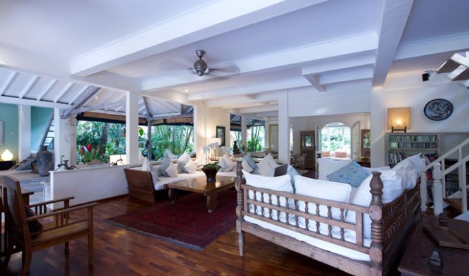 Bali Canggu Villa Rental with private pool near the beach and staff