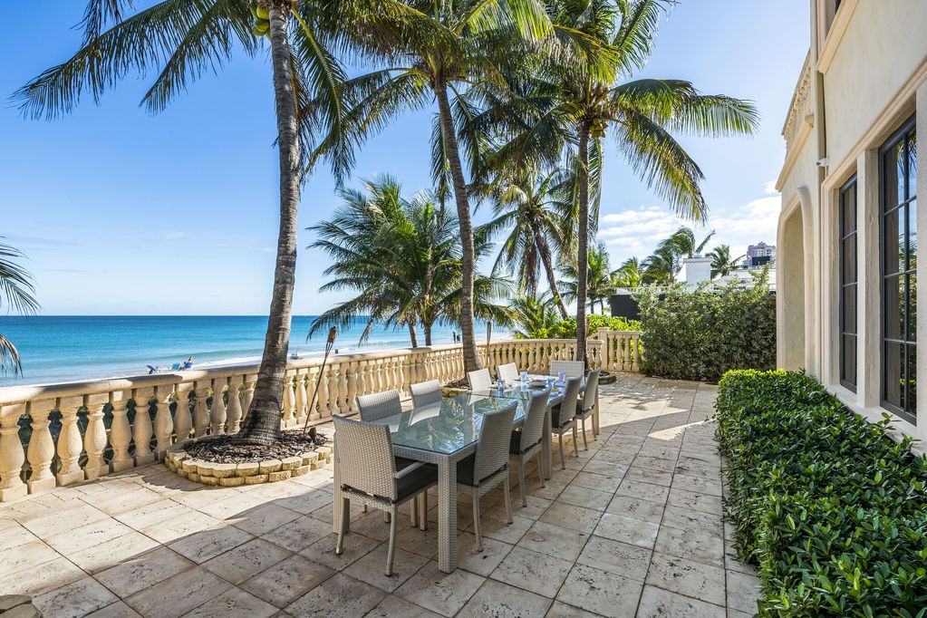 Fort Lauderdale Beachfront villa Vacation Rental with pool and staff[....]