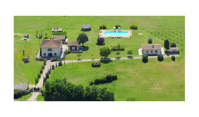 Luxury Villa Vacation Rentals with private pool - Tuscany - Italy