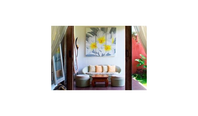 Holiday Villa in Seminyak with private pool 10 minutes from the beach