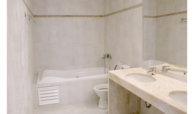 Holiday Villa Crete for 8 people, with private pool and magnificent sea views. Greece Holidays.