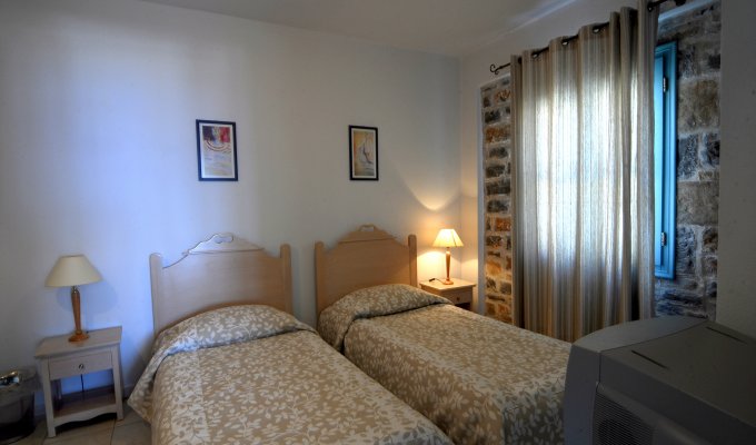 Holiday Villa Crete for 8 people, with private pool and magnificent sea views. Greece Holidays.