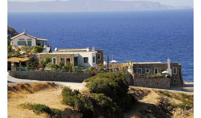 Holiday Villa Crete for 8 people, with private pool and magnificent sea views. Greece Holidays.