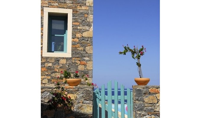 Holiday Villa Crete for 8 people, with private pool and magnificent sea views. Greece Holidays.