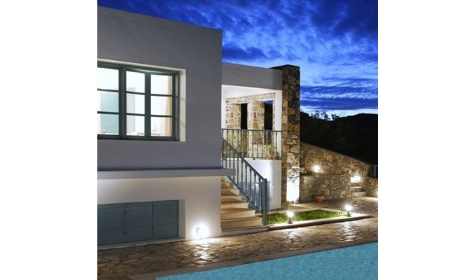 Holiday Villa Crete for 8 people, with private pool and magnificent sea views. Greece Holidays.