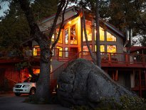 . Yosemite Lodging