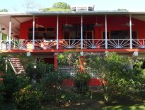 Sandra  Beachfront Villa  in Bocas del Toro