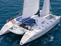 catamaran Lagoon 570 windward islands